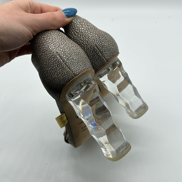 Diane Von Furstenberg Ibiza Sandal Clear Snakeskin Heels Size 6 - Picture 10 of 14